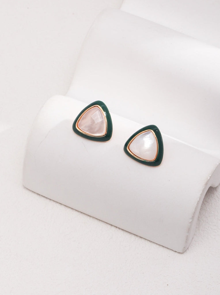 Vintage Earrings E01020