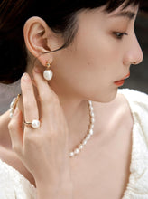 Load image into Gallery viewer, Minimalist Pearl Ring J0054