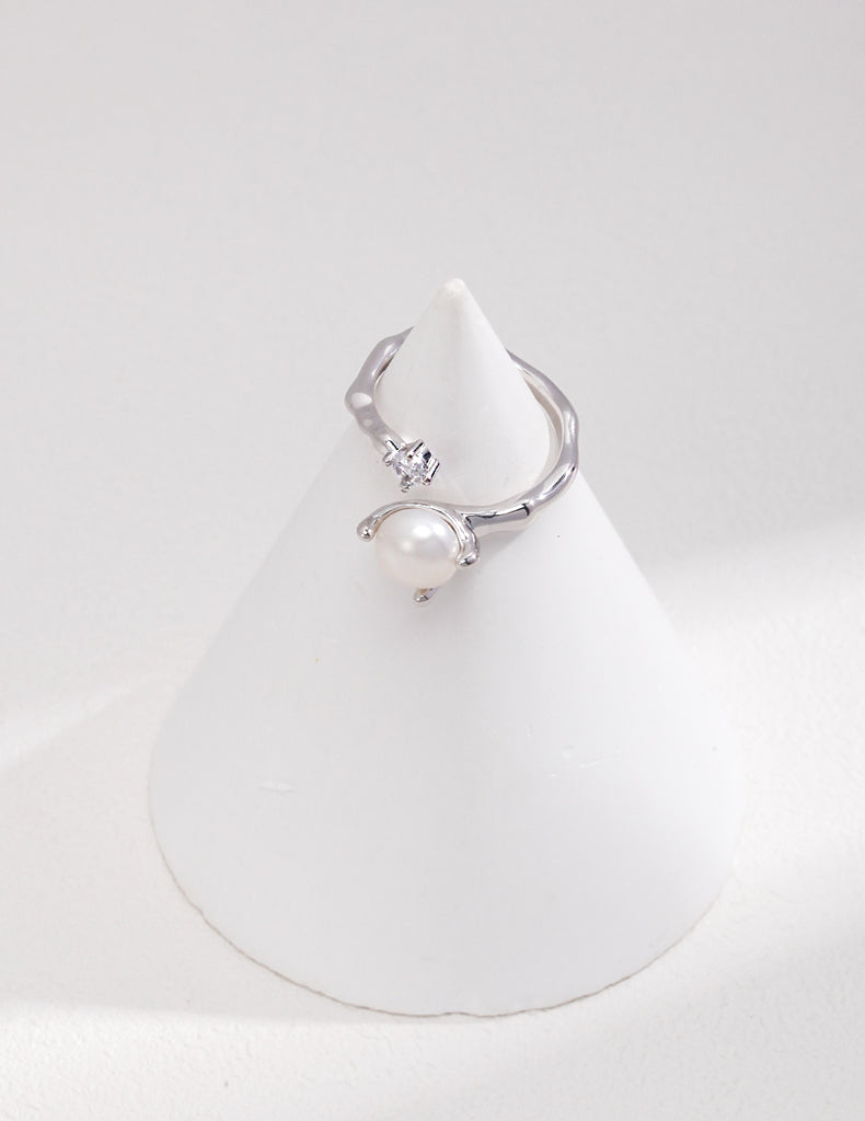 Pearl Ring J0226