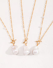 Load image into Gallery viewer, Baroque pearl necklace D0350