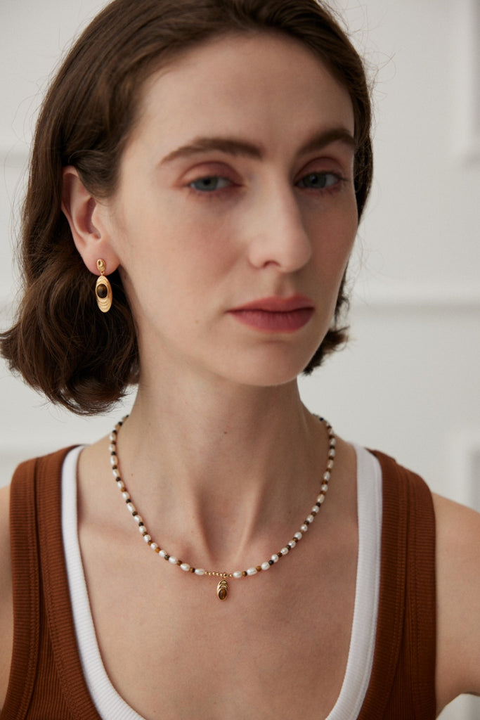 Tiger's Eye Pendant Pearl Necklace D0466
