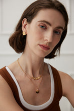 Load image into Gallery viewer, Simple Gold Necklace D0463