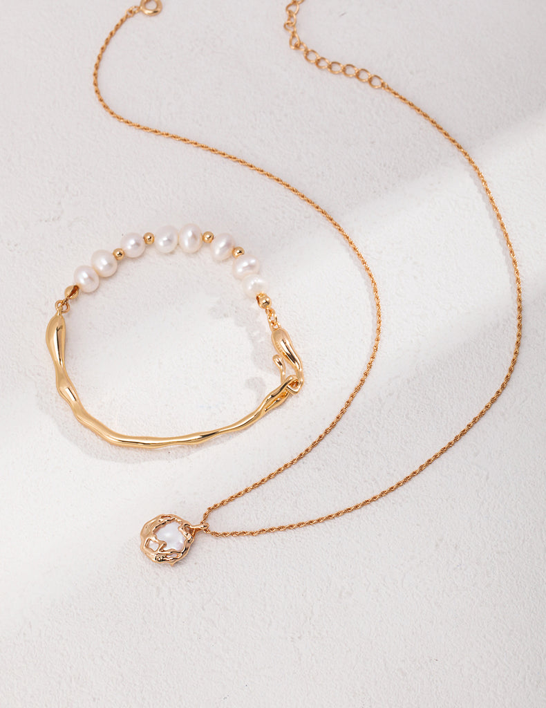 Pearl Necklace D0476