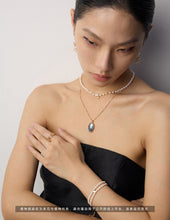 Load image into Gallery viewer, Silver Horse Shell Necklace D0531