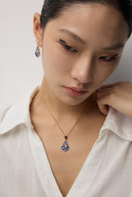 Load image into Gallery viewer, Vintage Blue Glazed Zircon Necklace D0555