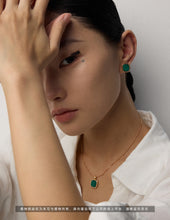 Load image into Gallery viewer, Simple Zirconia Natural Malachite Necklace  D0570