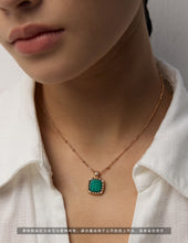 Load image into Gallery viewer, Simple Zirconia Natural Malachite Necklace  D0570