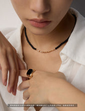 Load image into Gallery viewer, Simple Black Agate Necklace D0552