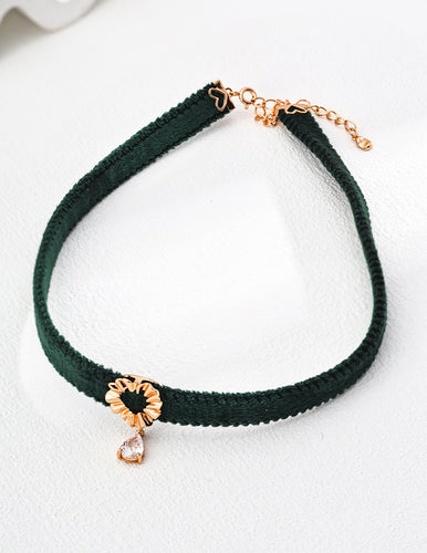 Simple Green Velvet Ribbon/Black PU  Zircon Necklace D0585