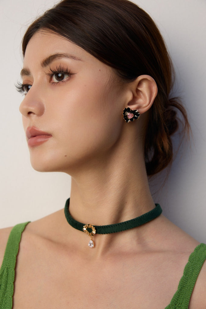 Simple Green Velvet Ribbon/Black PU  Zircon Necklace D0585