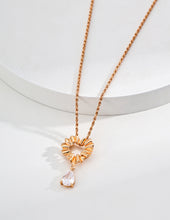 Load image into Gallery viewer, Simple Green Velvet Ribbon/Black PU  Zircon Necklace D0585