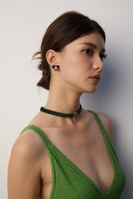 Load image into Gallery viewer, Simple Green Velvet Ribbon/Black PU  Zircon Necklace D0585