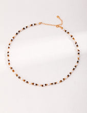 Load image into Gallery viewer, Retro Gold Necklace D0442