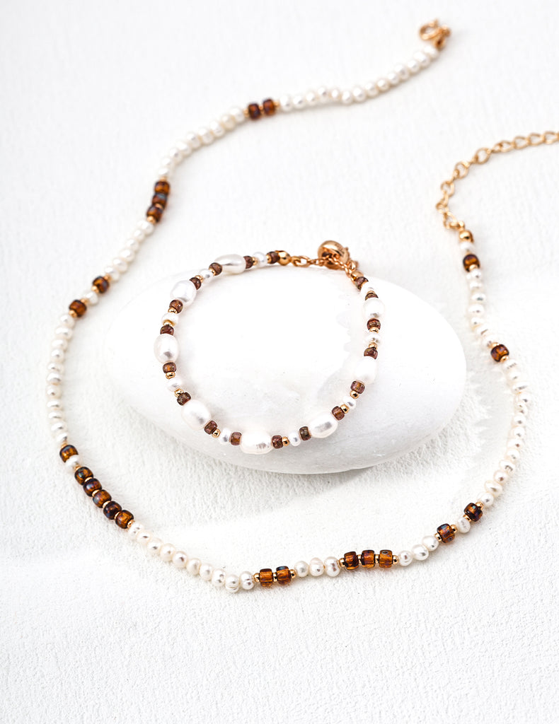 Natural Pearl and Glass Bead Necklace D0643