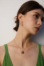 Load image into Gallery viewer, Square Agate Zircon Pendant Necklace D0586