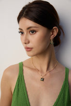 Load image into Gallery viewer, Square Agate Zircon Pendant Necklace D0586