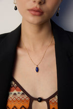 Load image into Gallery viewer, Vintage Natural Lapis Lazuli Necklace D0562