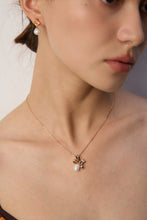 Load image into Gallery viewer, Natural Pearl Designer Pendant Necklace D0596