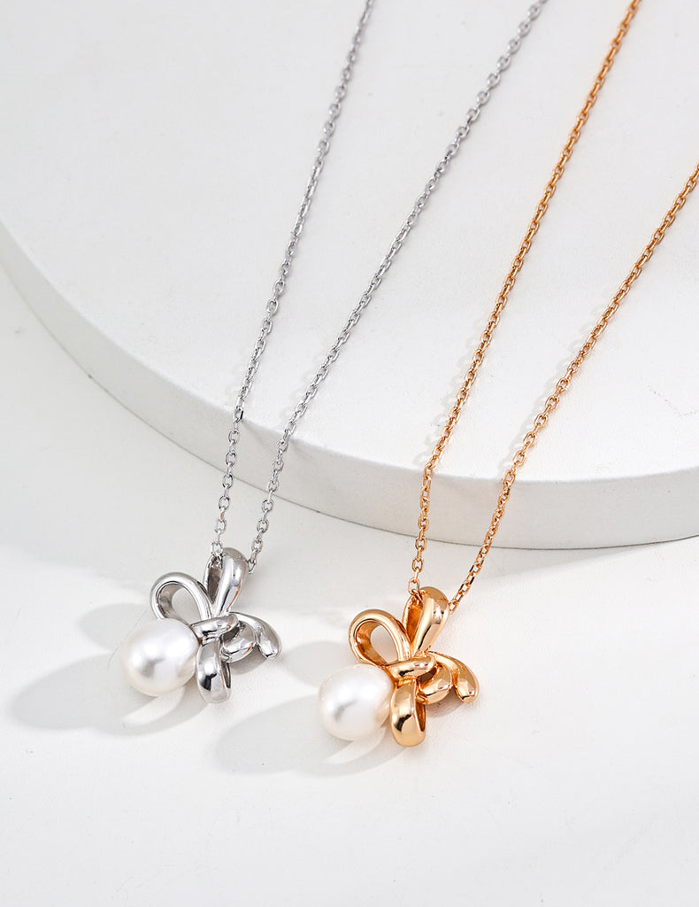 Natural Pearl Designer Pendant Necklace D0596