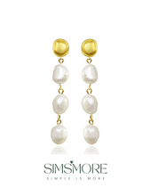 Load image into Gallery viewer, Baroque Vintage Earrings E0641