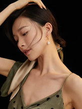 Load image into Gallery viewer, Baroque Pearl Earrings with 2 Wearing Ways E0696