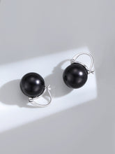 Load image into Gallery viewer, Black Shell Pearl Dangle Earrings E0540