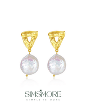 Load image into Gallery viewer, Natural Baroque Pearls Earrings E0609