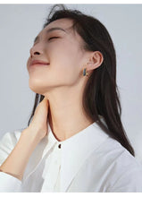 Load image into Gallery viewer, Red Oil-drop Glaze Earrings E0369