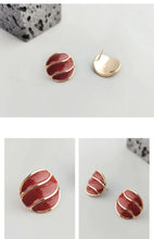 Load image into Gallery viewer, Red Oil-drop Glaze Earrings E0804