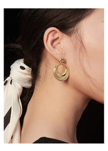 Load image into Gallery viewer, Sterling Silver Geometric Earrings E0659