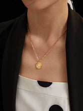 Load image into Gallery viewer, Sterling Silver Vintage Necklace D0201