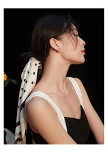 Load image into Gallery viewer, Sunflower Natural Pearl Earrings E0646
